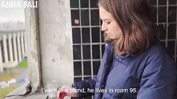 Reproduzir Eu traí meu marido com o primeiro estranho que conheci.