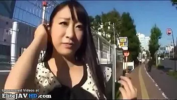 播放 日本随机青少年要求在酒店做爱