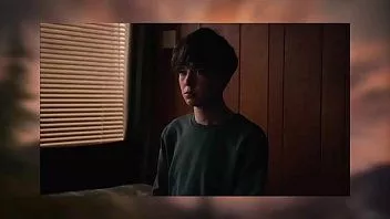 Reproduzir Reseña live-action #26 o fim do mundo dos dedos