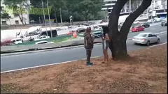 تشغيل لاتينا ناقتي أجاثا كينت تمارس الجنس مع شفاه كس لحمية في موقف راعية البقر