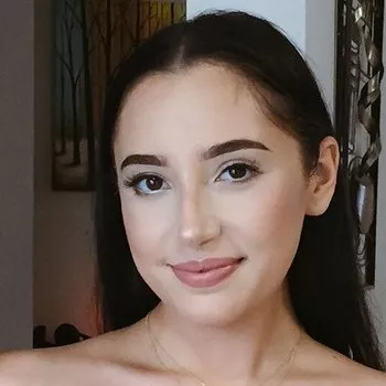 Pornostar Becky Sins