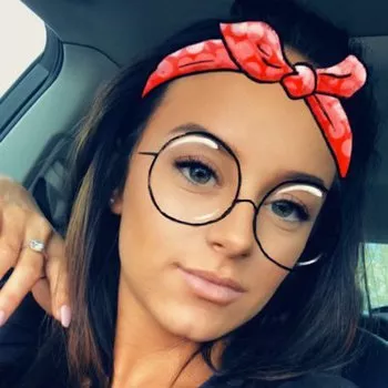قناة Kylie Martin